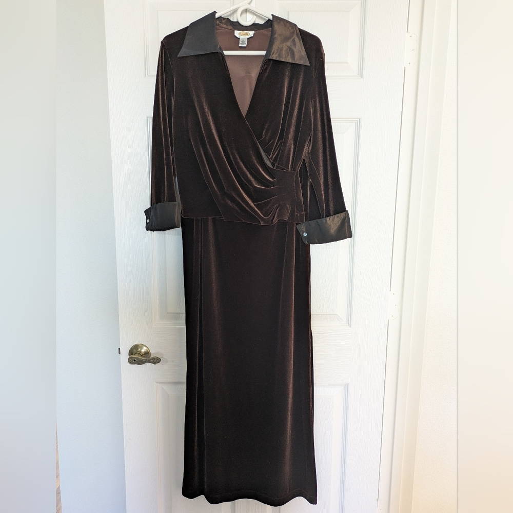 BN Talbots Top Skirt Set